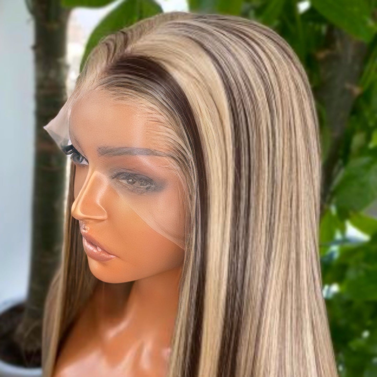 Medium-length straight wig with adjustable straps and breathable cap, perfect for busy lifestyles.